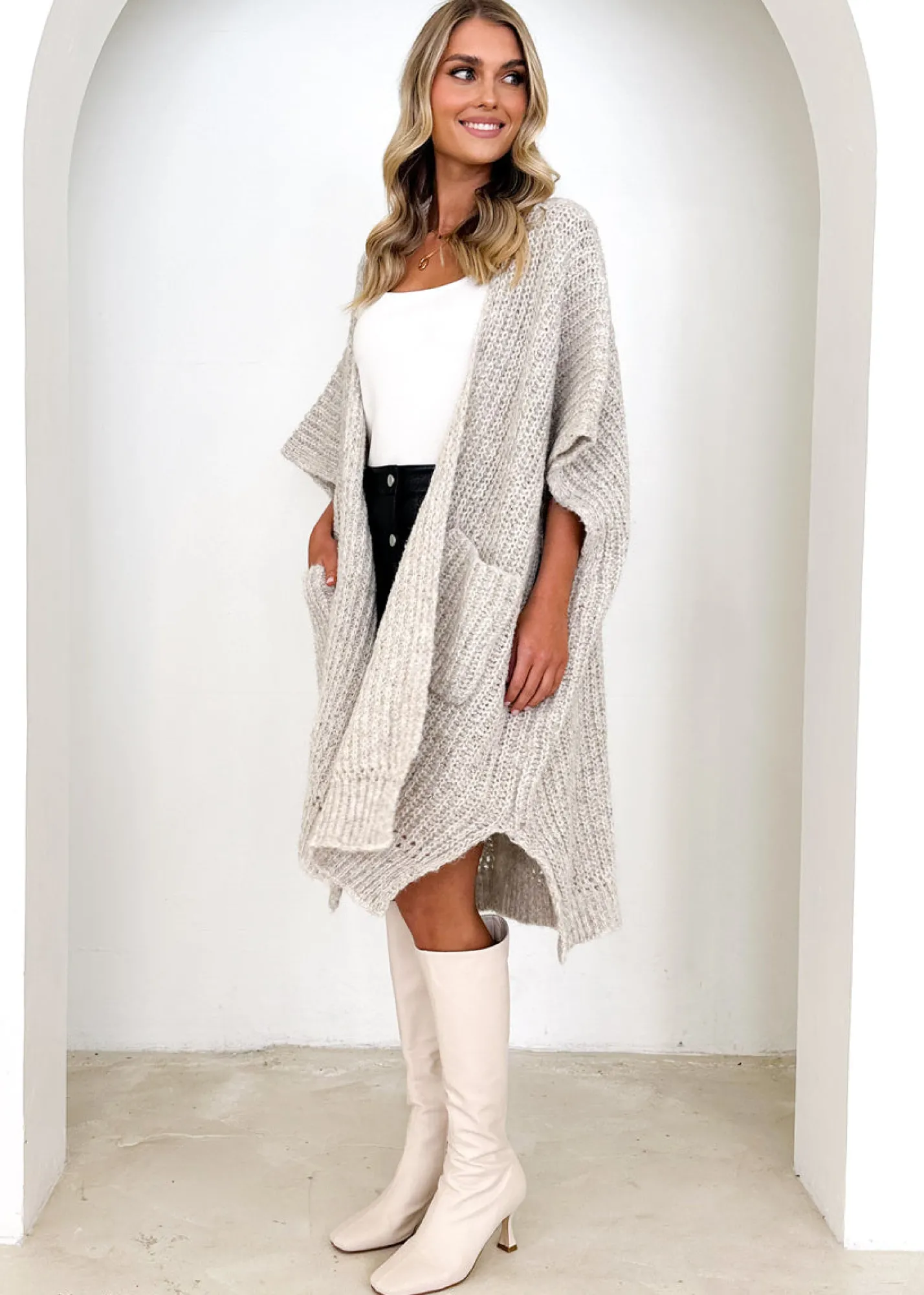 Women Gingham & Heels Singlets/Camis>Sharna Sleeveless Cardi