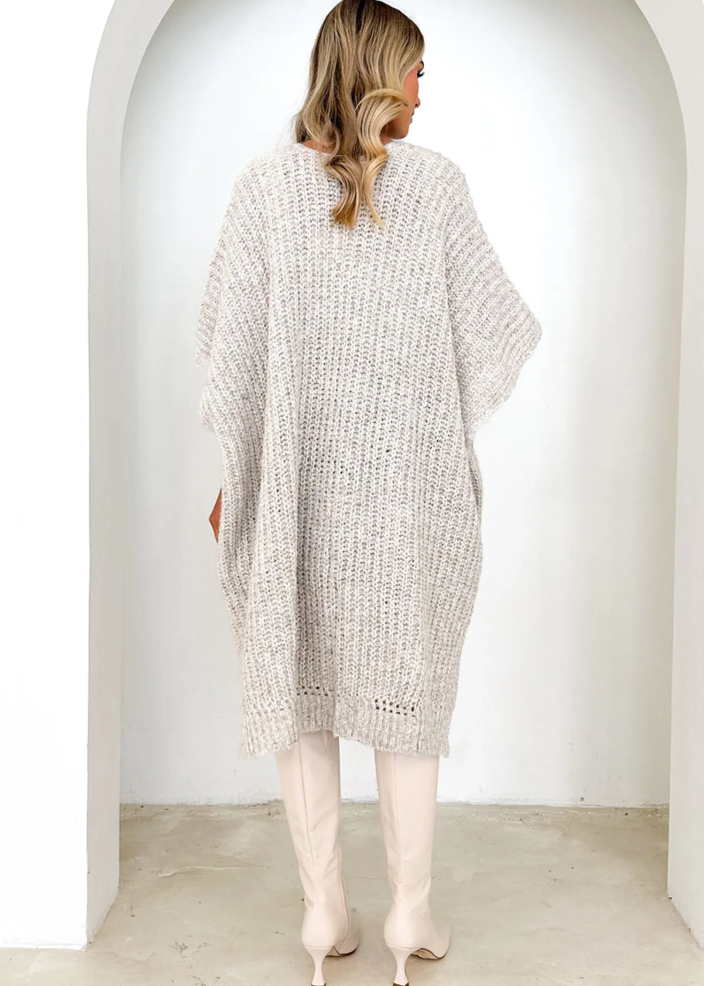 Women Gingham & Heels Singlets/Camis>Sharna Sleeveless Cardi