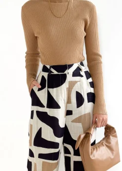 Women Gingham & Heels Pants><noscript><img width=