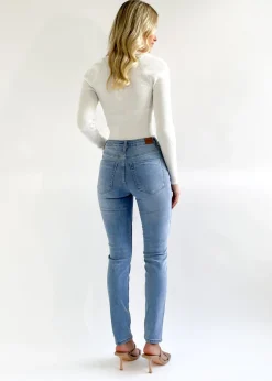 Women Gingham & Heels Jeans><noscript><img width=