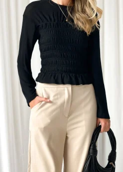 Women Gingham & Heels Knit Tops><noscript><img width=