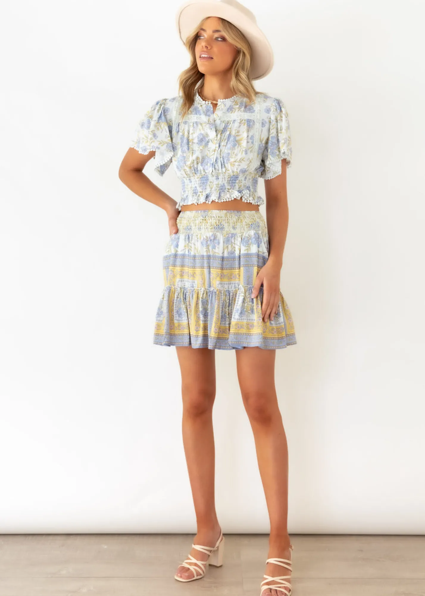 Women Gingham & Heels Crops>Sol Cropped Blouse