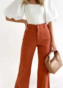 Women Gingham & Heels Jeans><noscript><img width=