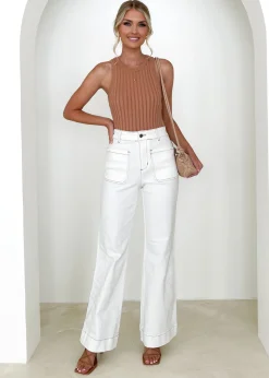 Women Gingham & Heels Jeans><noscript><img width=