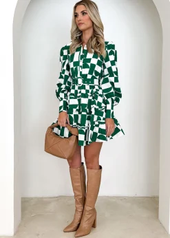 Women Gingham & Heels Short><noscript><img width=