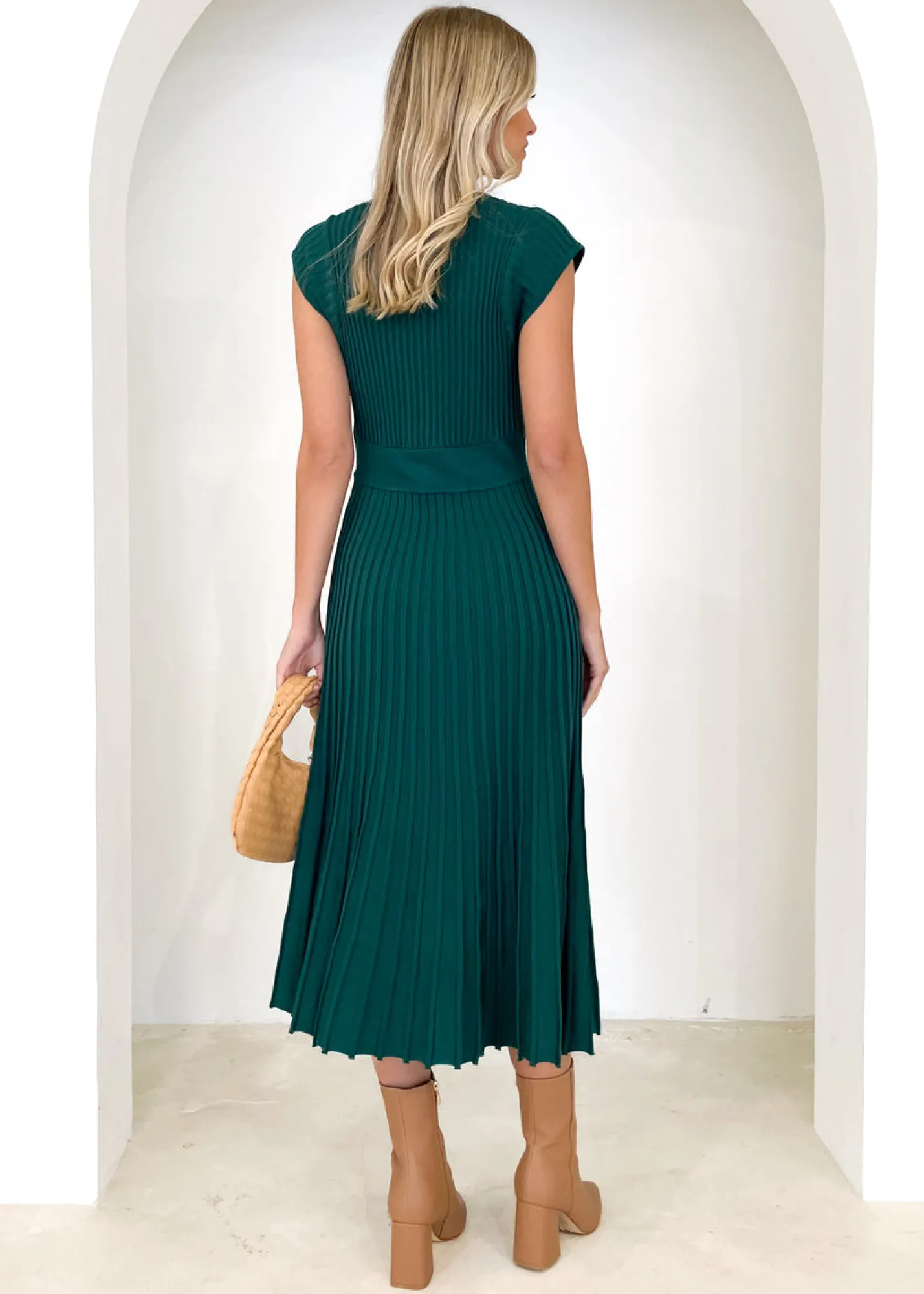 Women Gingham & Heels Knit Dresses>Stasie Knit Midi Dress