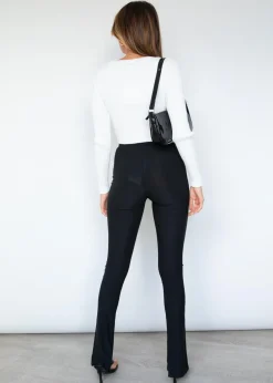 Women Gingham & Heels Crops><noscript><img width=