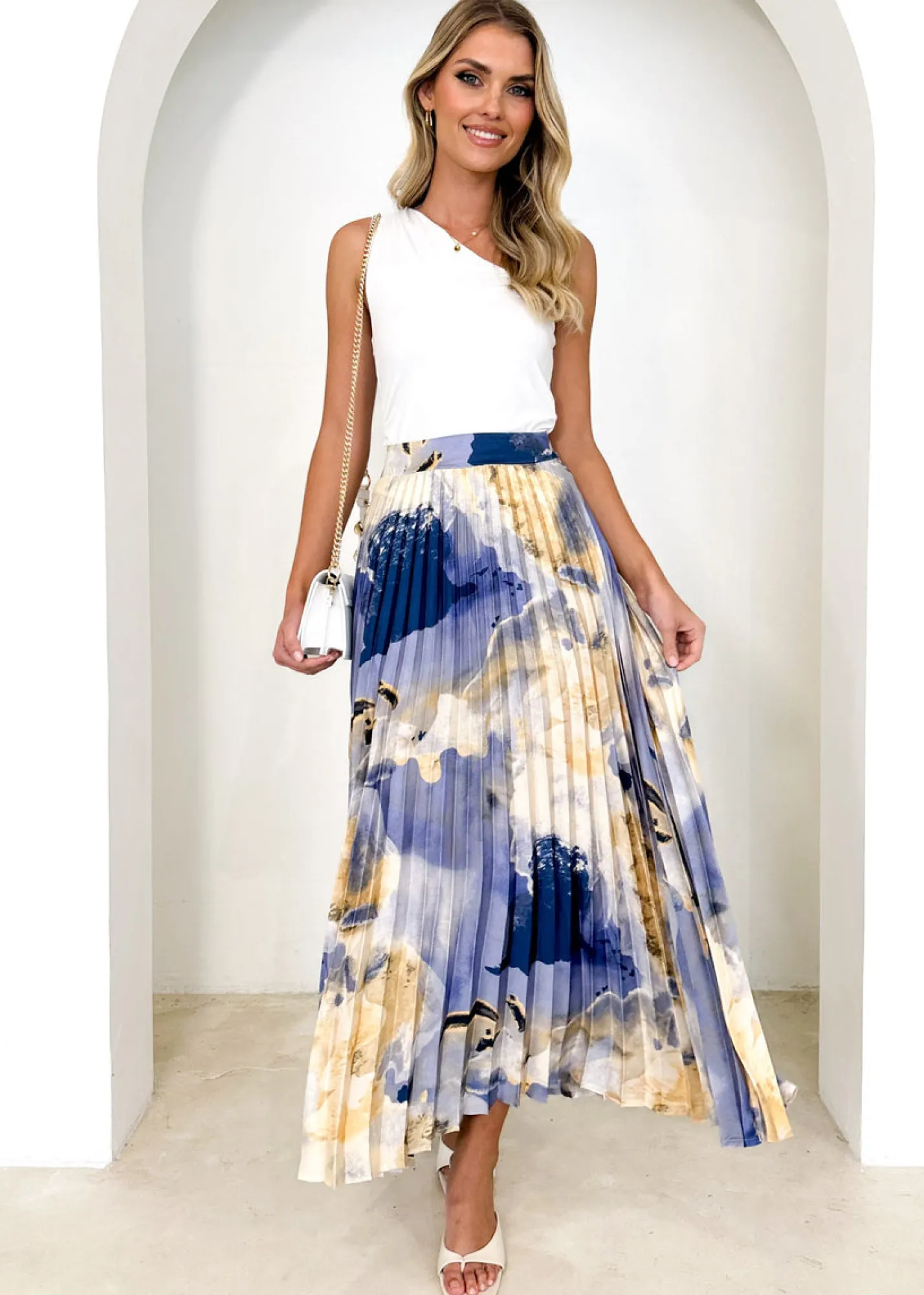 Women Gingham & Heels Skirts>Subtle Midi Skirt