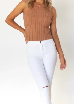 Women Gingham & Heels Jeans><noscript><img width=