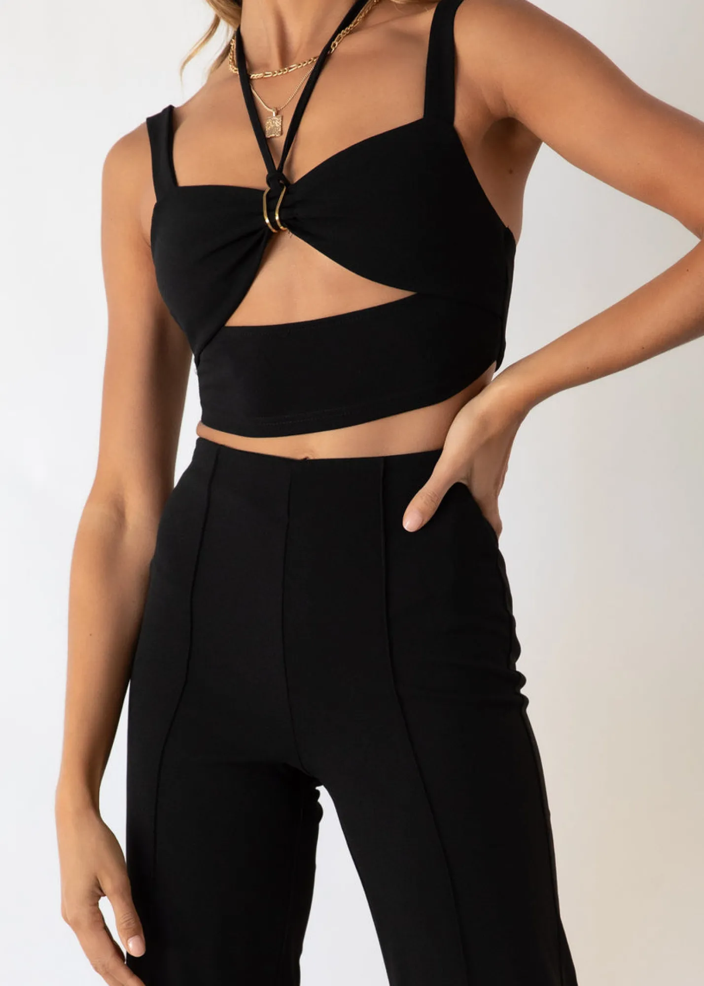 Women Gingham & Heels Crops>Switching Sides Crop