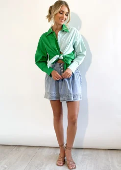 Women Gingham & Heels Shirts><noscript><img width=