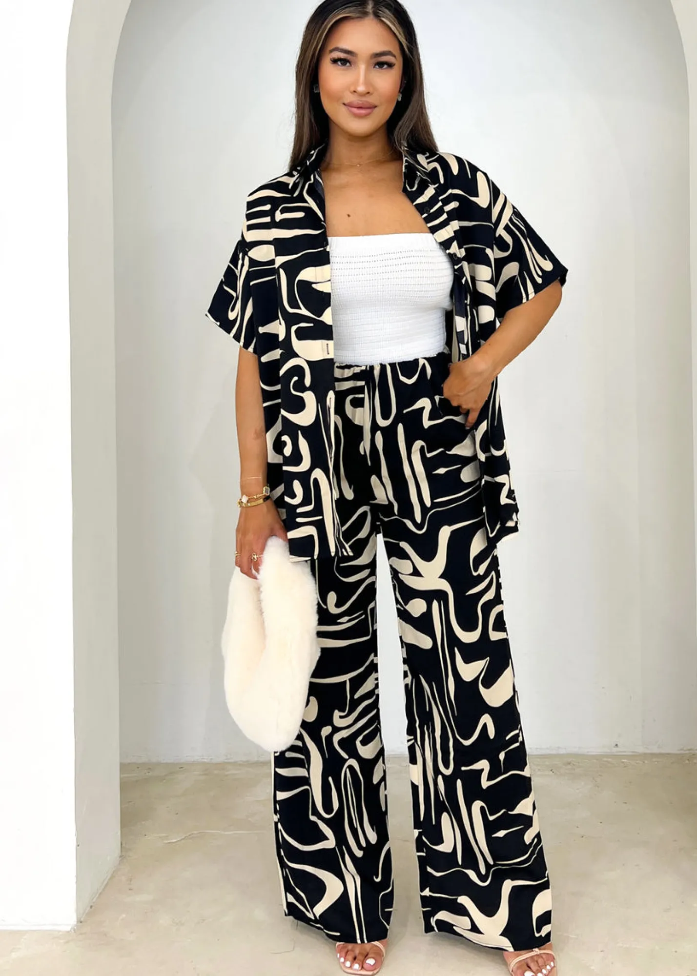 Women Gingham & Heels Crops>Tatty Strapless Knit Crop