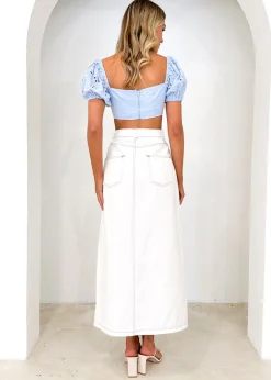 Women Gingham & Heels Crops><noscript><img width=