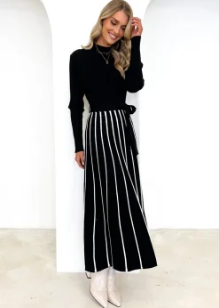Women Gingham & Heels Knit Dresses><noscript><img width=