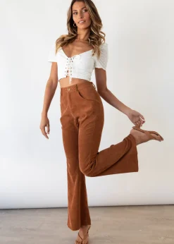 Women Gingham & Heels Pants><noscript><img width=