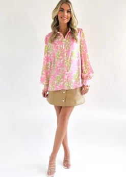 Women Gingham & Heels Shirts><noscript><img width=