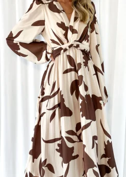 Women Gingham & Heels Midi><noscript><img width=