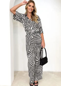 Women Gingham & Heels Shirts><noscript><img width=