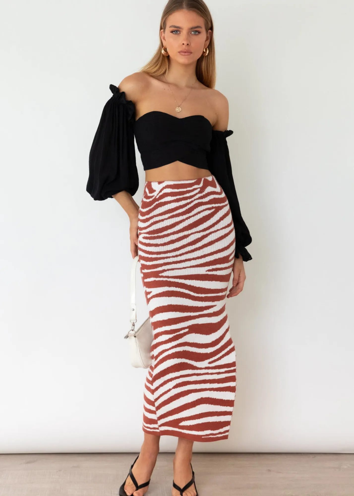 Women Gingham & Heels Crops>Touching The Ground Crop