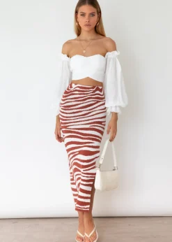 Women Gingham & Heels Crops><noscript><img width=