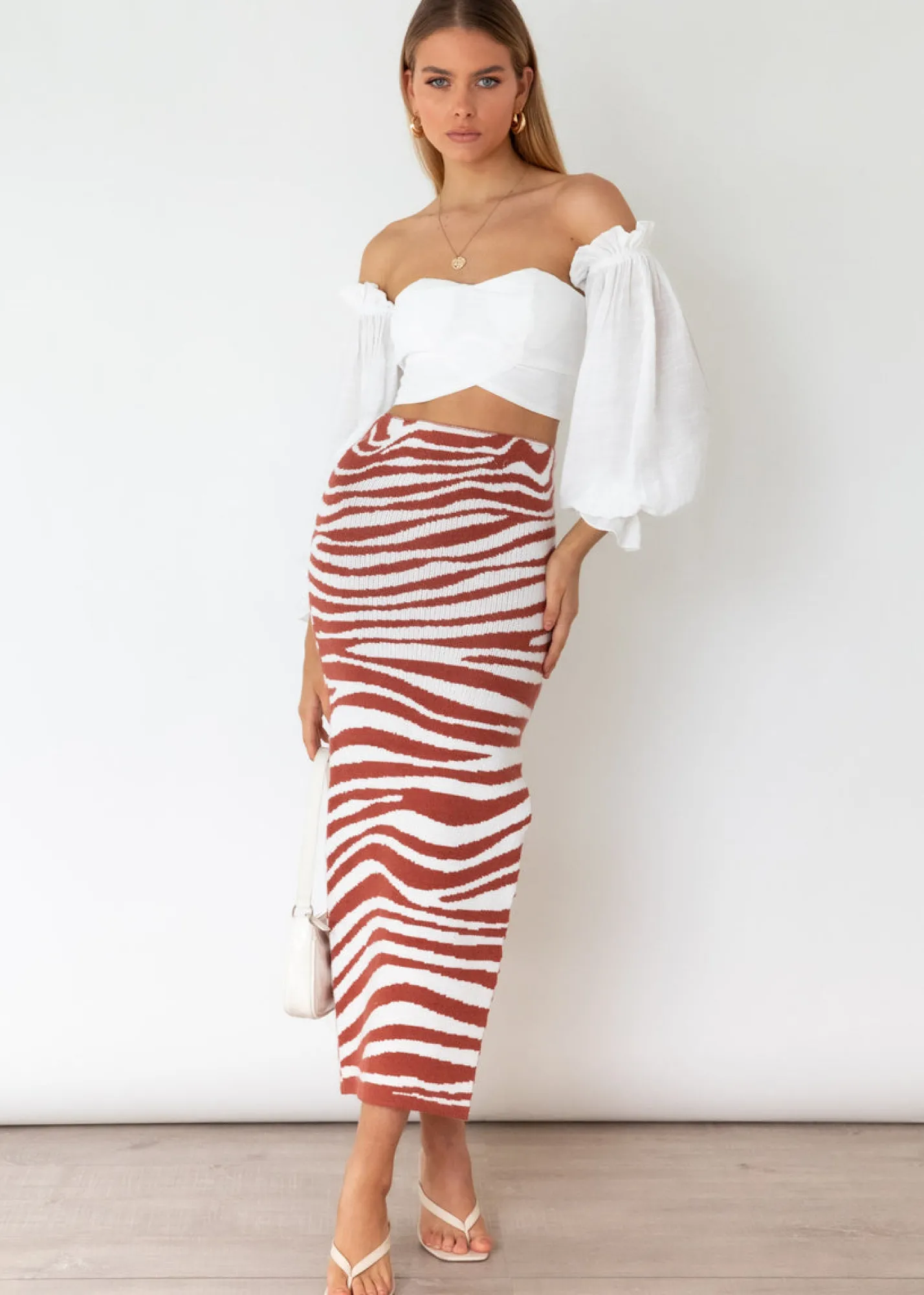 Women Gingham & Heels Crops>Touching The Ground Crop