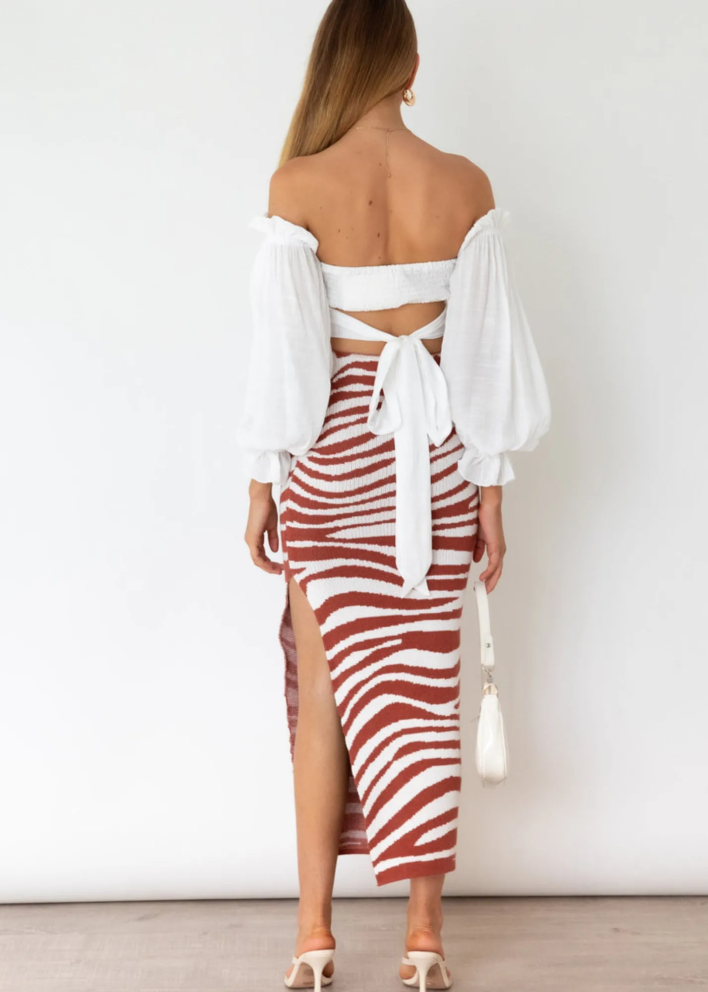 Women Gingham & Heels Crops>Touching The Ground Crop