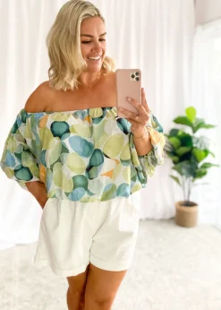 Women Gingham & Heels Blouses><noscript><img width=