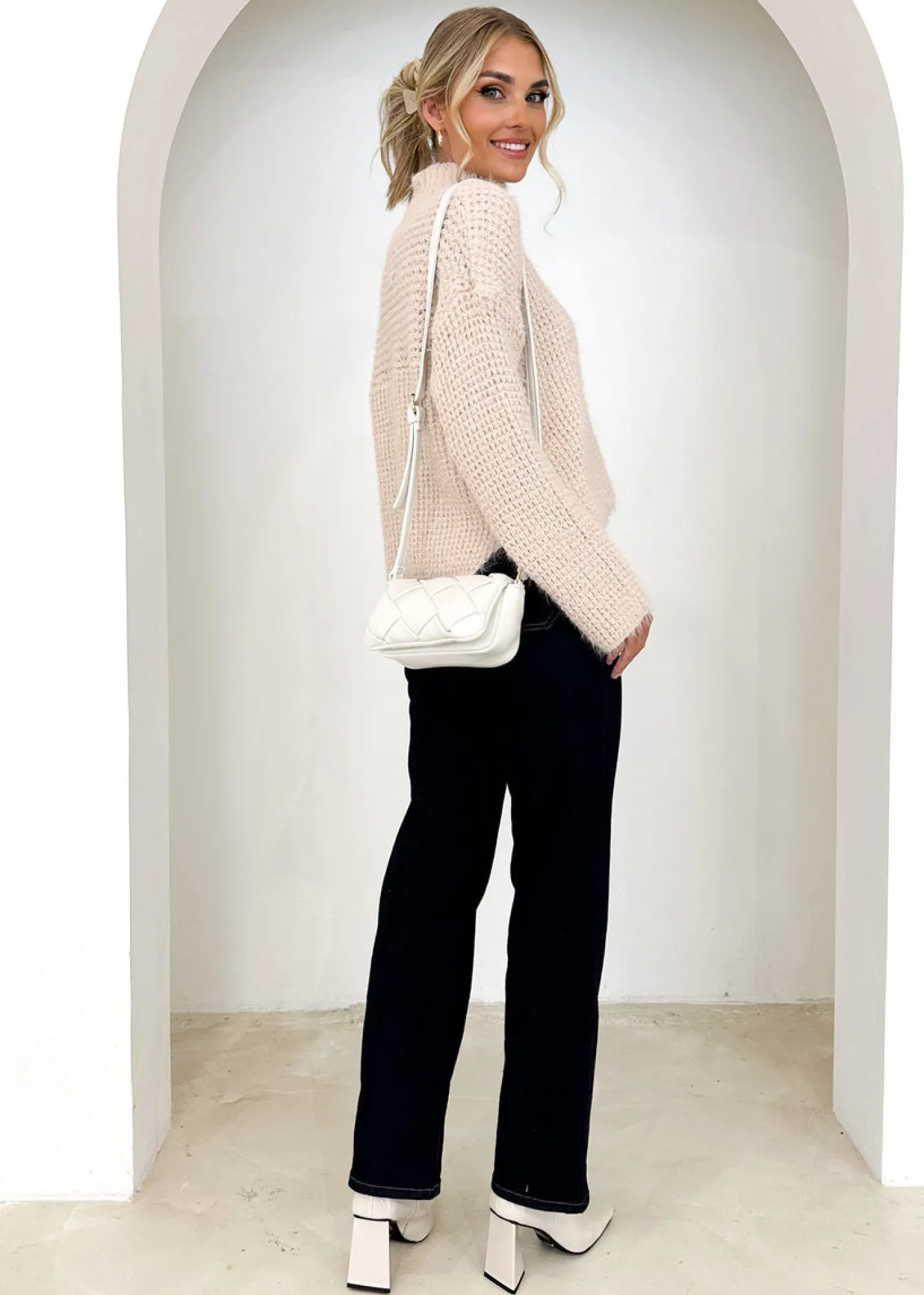 Women Gingham & Heels Crops>Vinette Cropped Sweater