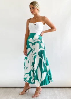 Women Gingham & Heels Skirts><noscript><img width=
