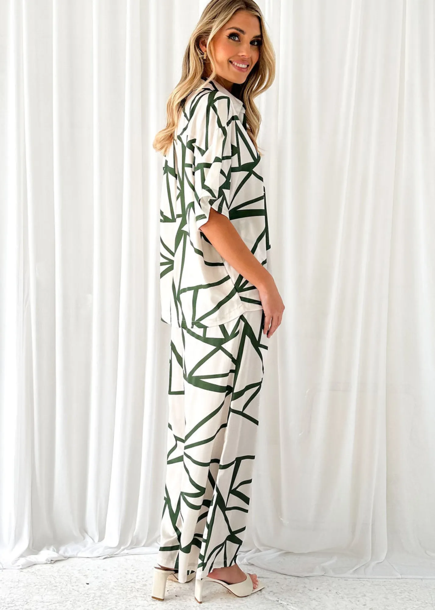 Women Gingham & Heels Sets>Zae Shirt