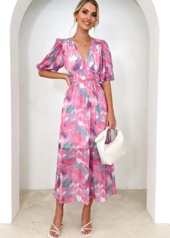 Women Gingham & Heels Midi><noscript><img width=