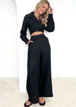 Women Gingham & Heels Pants><noscript><img width=