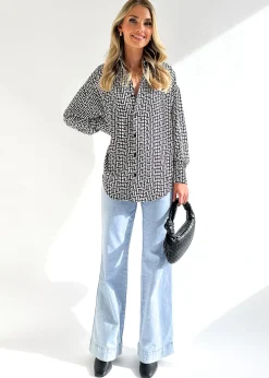 Women Gingham & Heels Shirts><noscript><img width=