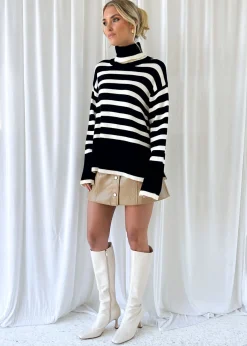 Women Gingham & Heels Sweaters><noscript><img width=